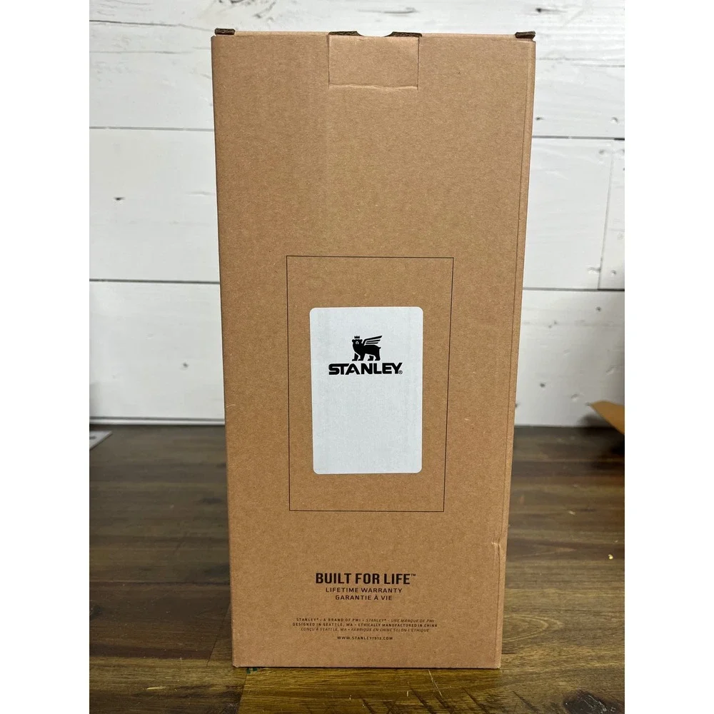 Stanley The Quencher H2.0 FlowState Tumbler 40oz White Stainless Steel Mug New